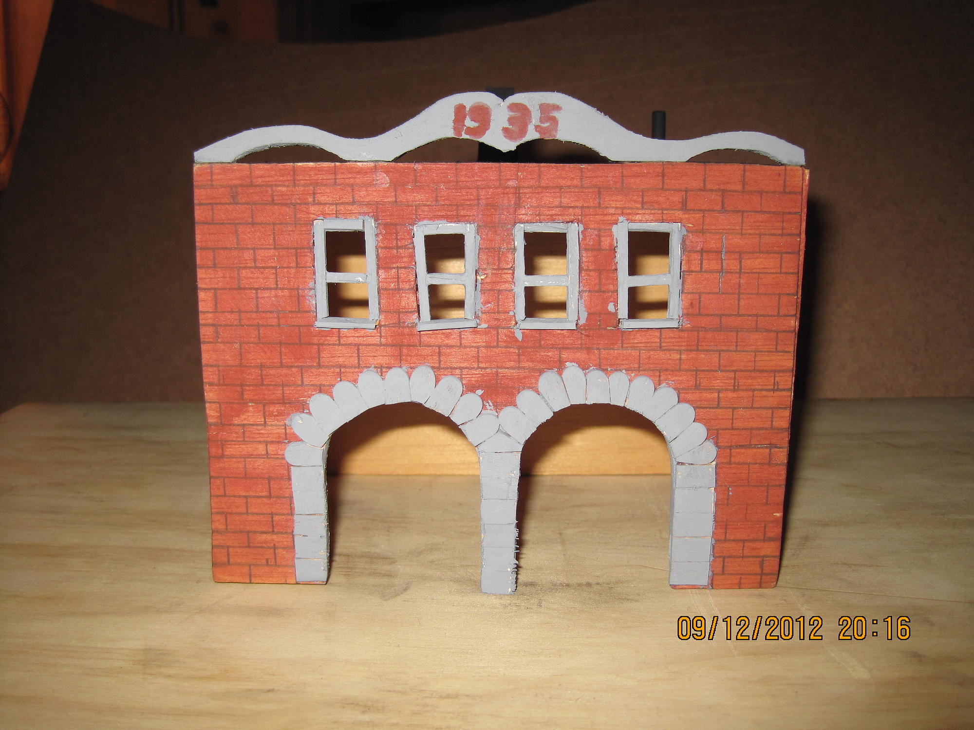 SCRATCH BUILT BUILDINGS Model Railroad Hobbyist magazine
