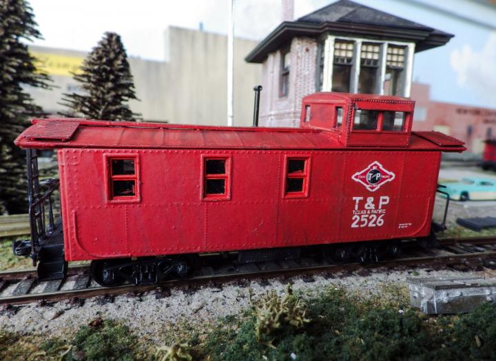 Texas & Pacific HO Scale Caboose Model Railroad Hobbyist magazine
