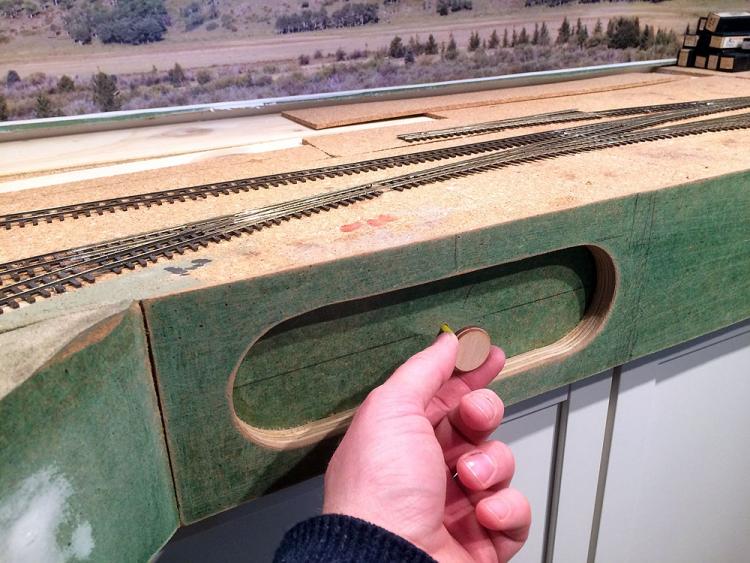 Turnout control on the RMR | Model Railroad Hobbyist magazine