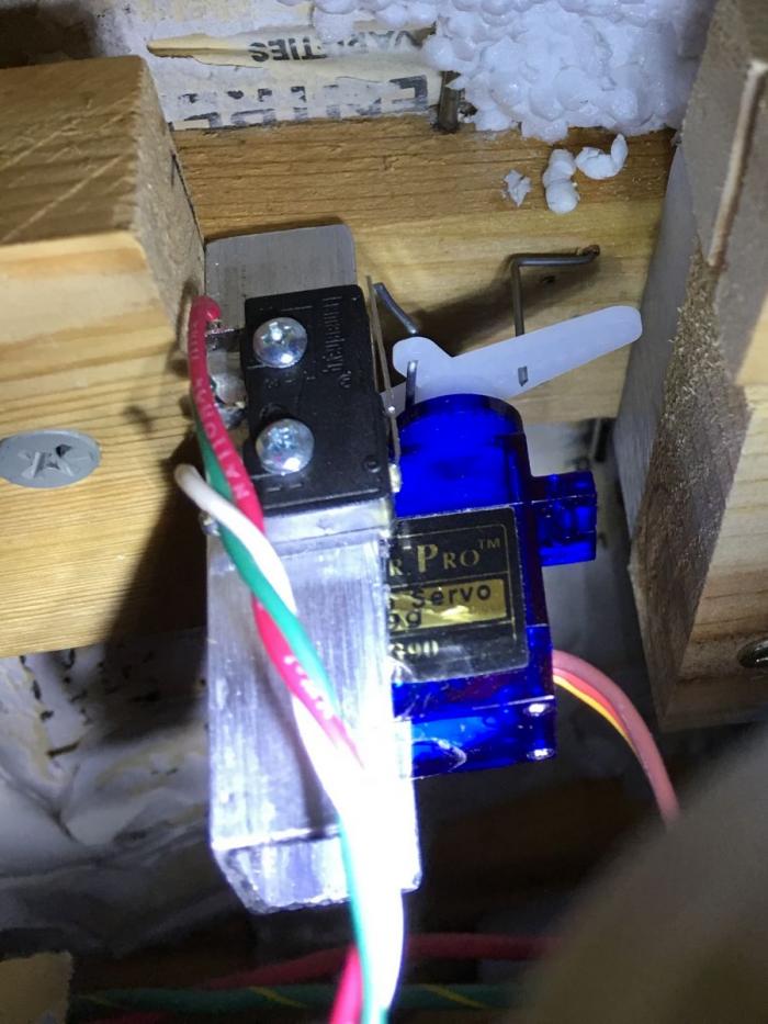 Mark II Servo Mount Model Railroad Hobbyist magazine